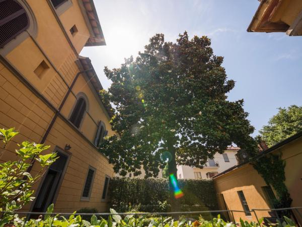 Villa Socini : photo 4 de la chambre chambre double avec salle de bains privative extérieure