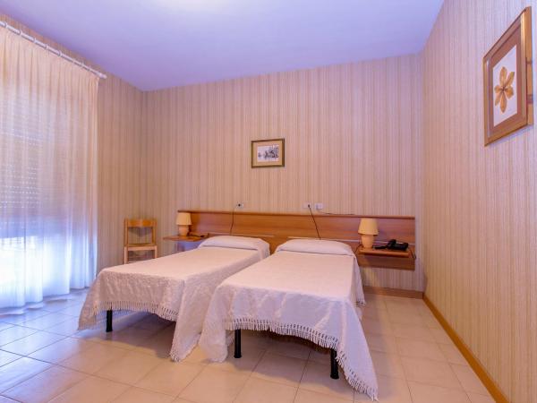 Hotel Residence Ulivi E Palme : photo 7 de la chambre chambre double