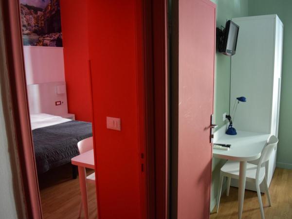 Hotel Fiume : photo 4 de la chambre hébergement quadruple - 2 chambres communicantes