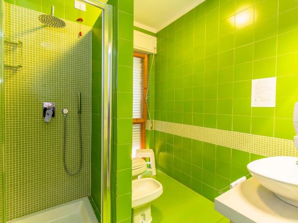 Hotel Residence Ulivi E Palme : photo 8 de la chambre suite 2 chambres supérieure