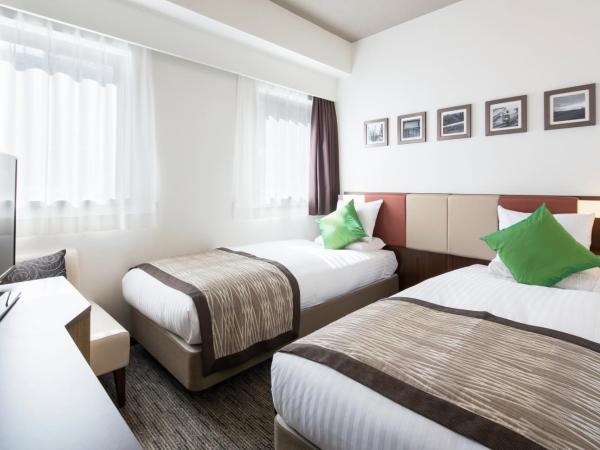 HOTEL MYSTAYS Shin Osaka Conference Center : photo 4 de la chambre chambre lits jumeaux standard - non-fumeurs