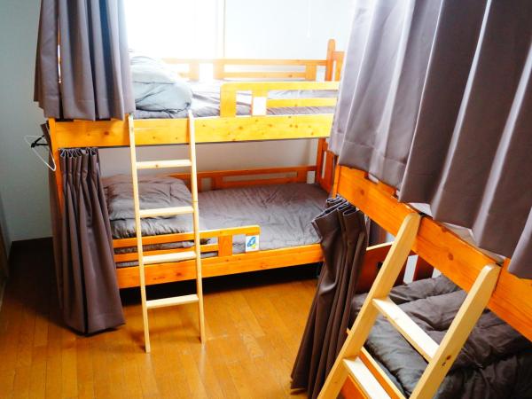 Osaka Tomato Guesthouse : photo 7 de la chambre lit superposé dans dortoir pour femmes 