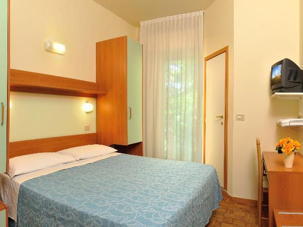 Hotel Capri : photo 1 de la chambre chambre double ou lits jumeaux standard
