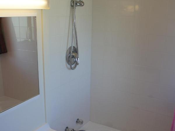 Airport Gold Star Motel : photo 3 de la chambre studio