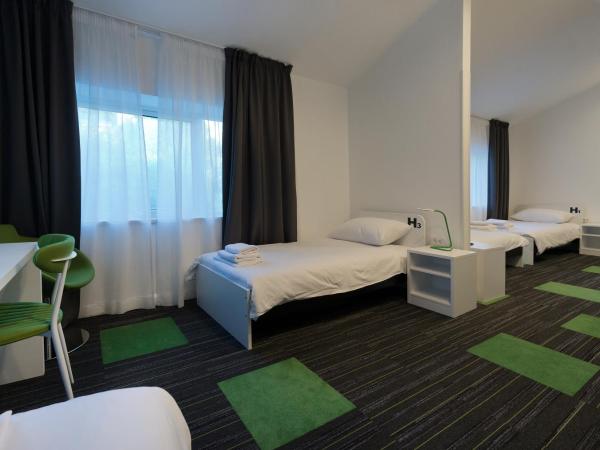 Hostel 365 For U : photo 2 de la chambre lit dans dortoir mixte de 8 lits