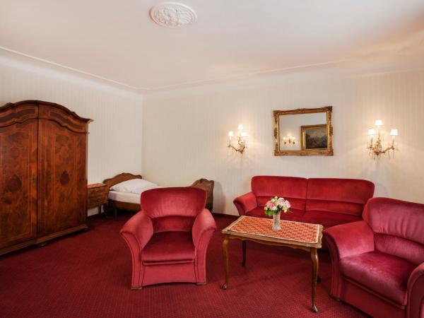 Pension Suzanne : photo 5 de la chambre suite familiale