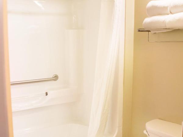 Best Western Plus Dartmouth Hotel & Suites : photo 9 de la chambre suite lit king-size – non-fumeurs