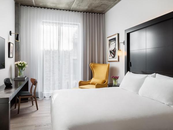 William Gray by Gray Collection : photo 1 de la chambre chambre lit king-size standard - alcôve