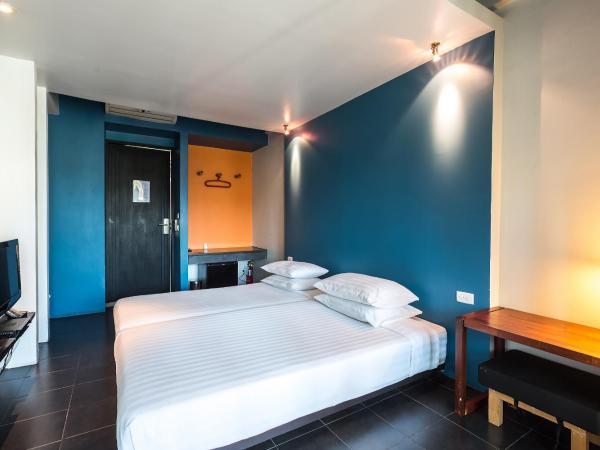 Loogchoob Homestay : photo 6 de la chambre chambre lits jumeaux standard