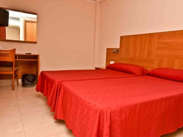 Hotel Adsubia : photo 10 de la chambre chambre double ou lits jumeaux
