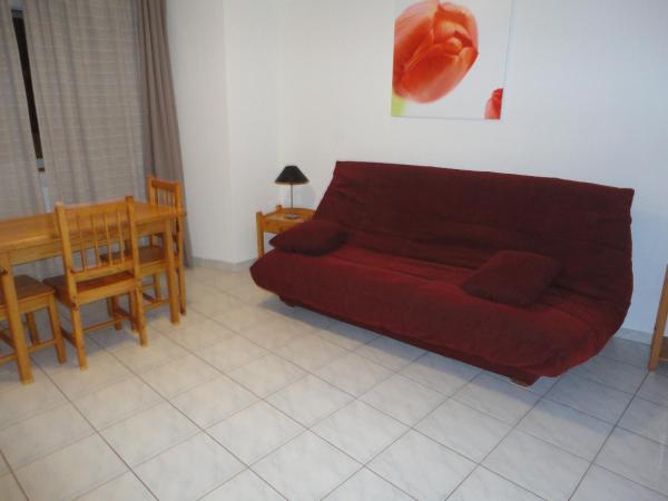 Residhotel Cannes Festival : photo 9 de la chambre studio (2 adultes + 2 enfants)