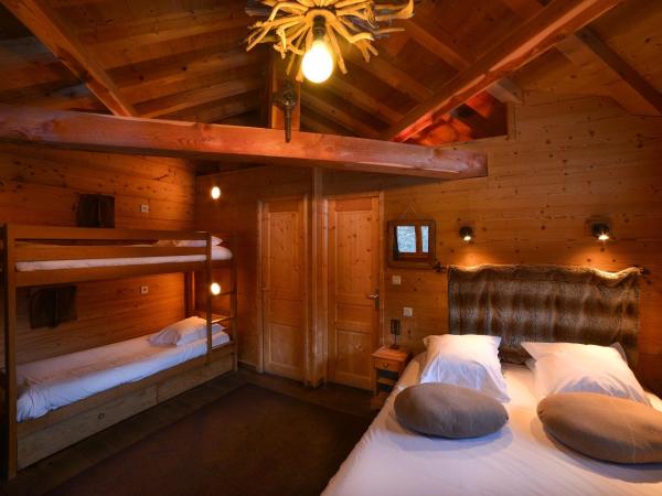 Hotel & Restaurant Les Escondus : photo 3 de la chambre cabane dans les arbres