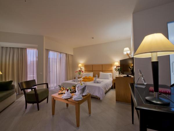 Minos Hotel : photo 2 de la chambre suite junior