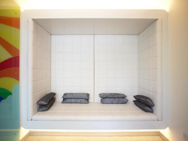 Hotel Re! @ Pearl's Hill : photo 3 de la chambre suite familiale