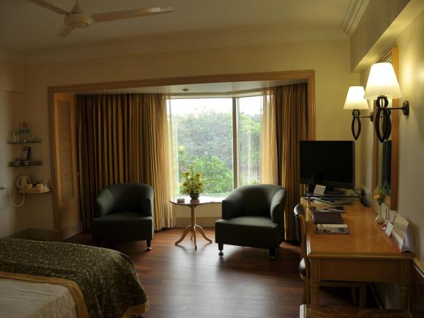 Ramada Plaza By Wyndham Palm Grove : photo 7 de la chambre chambre exécutive - vue sur mer