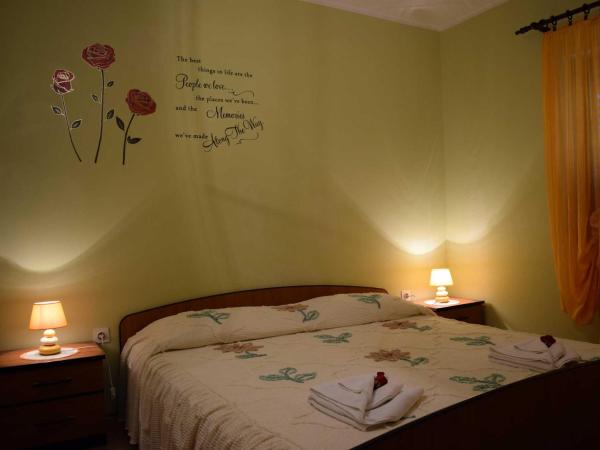 Guesthouse Marko : photo 2 de la chambre appartement avec terrasse