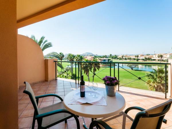 Hotel Alicante Golf : photo 1 de la chambre chambre double ou lits jumeaux de luxe (2 adultes + 1 enfant)