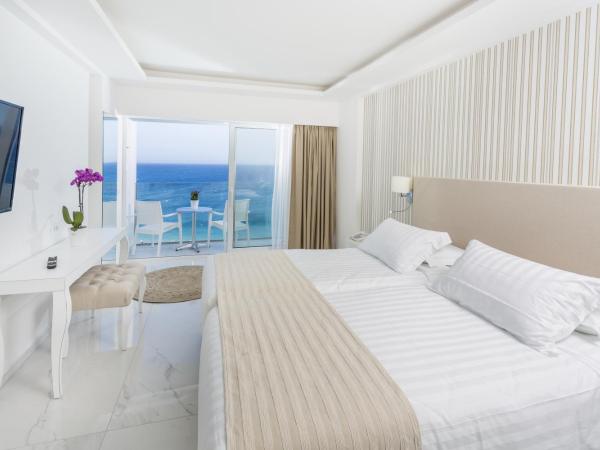 Ibiscus Hotel : photo 1 de la chambre chambre double ou lits jumeaux - côté plage