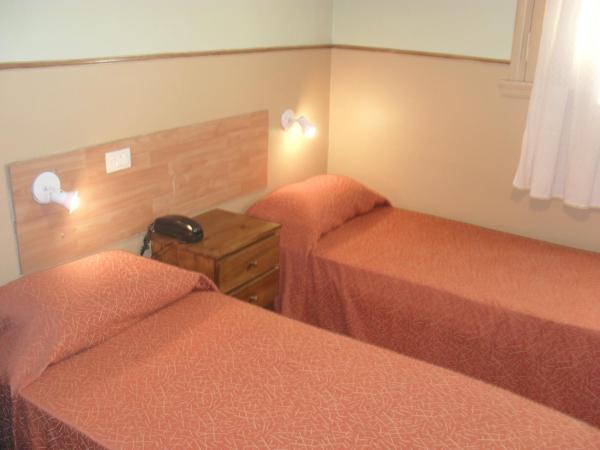 Hotel De La Rue : photo 8 de la chambre chambre double standard