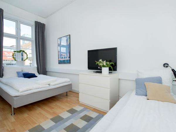 Villa Gertrud : photo 1 de la chambre chambre triple avec salle de bains