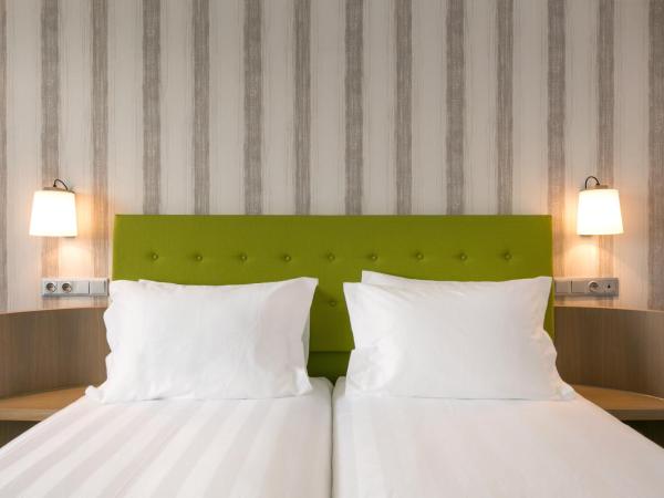 Athens Tiare by Mage Hotels : photo 2 de la chambre suite familiale