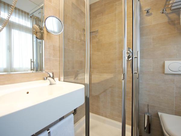 Ibis Styles Parma Toscanini : photo 8 de la chambre chambre standard lit queen-size