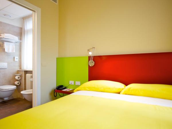 Ibis Styles Parma Toscanini : photo 9 de la chambre chambre standard lit queen-size