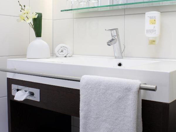 AMBER ECONTEL : photo 5 de la chambre chambre simple affaires