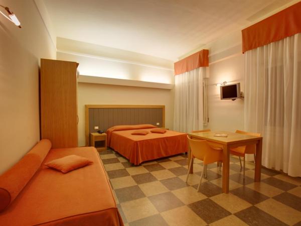 Hotel Delle Nazioni : photo 2 de la chambre studio (4 adultes)