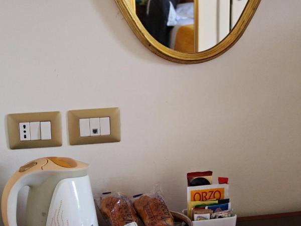 Primavera Mini Hotel : photo 5 de la chambre chambre triple