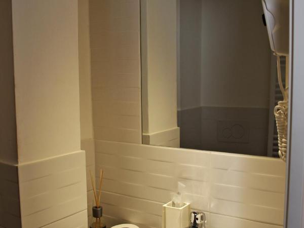 Primavera Mini Hotel : photo 6 de la chambre chambre triple