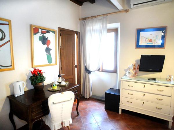 Hotel Residence La Contessina : photo 3 de la chambre chambre double ou lits jumeaux