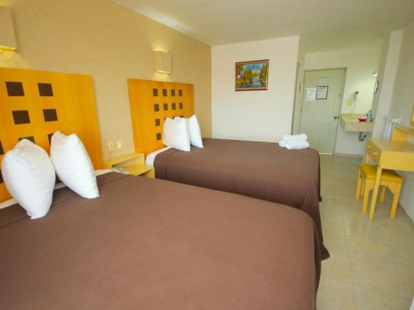 Hotel Posada del Carmen : photo 1 de la chambre chambre double avec 2 lits doubles