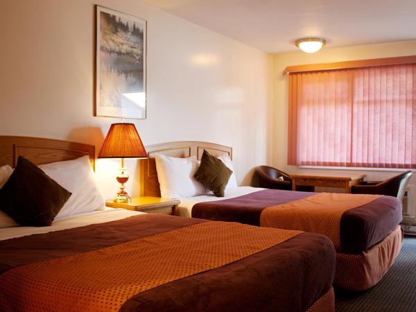 Grandview Motel : photo 10 de la chambre chambre avec 2 grands lits queen-size 