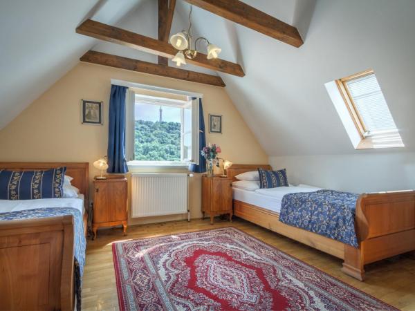 Red Lion Hotel : photo 3 de la chambre suite familiale