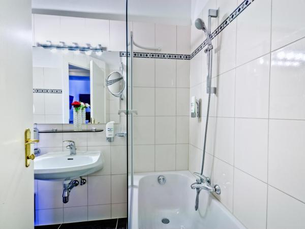 Hotel Viktoria Schönbrunn : photo 5 de la chambre chambre double