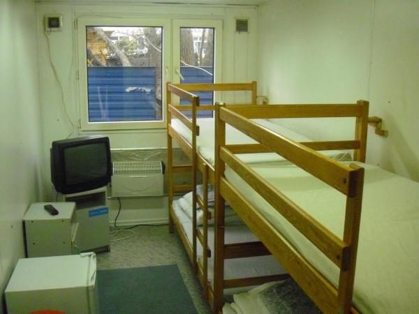 Hostel Metro : photo 4 de la chambre lit simple dans dortoir mixte
