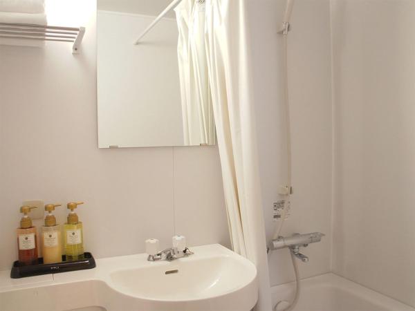 Hotel Abest Osu Kannon Ekimae Hane no Yu : photo 10 de la chambre chambre avec petit lit double plus - non-fumeurs