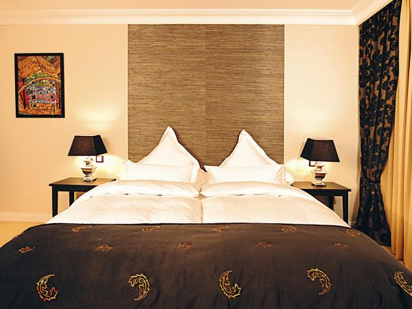 Hotel Business & More SELF CHECK IN : photo 2 de la chambre chambre double affaires avec lit king-size