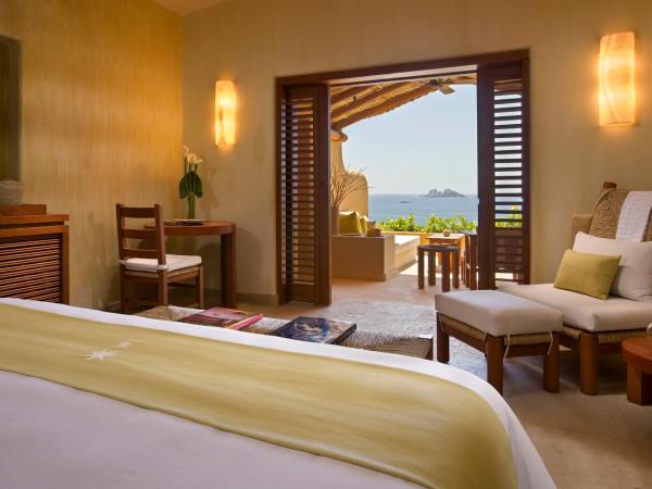 Cala de Mar Resort & Spa Ixtapa : photo 4 de la chambre suites familiales adjacentes