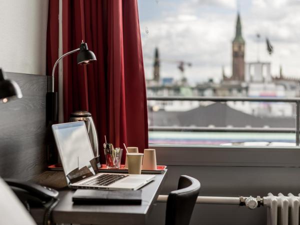 ProfilHotels Mercur : photo 4 de la chambre chambre standard lit queen-size