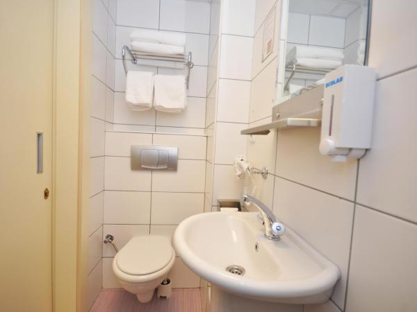 Han Hotel : photo 4 de la chambre chambre simple