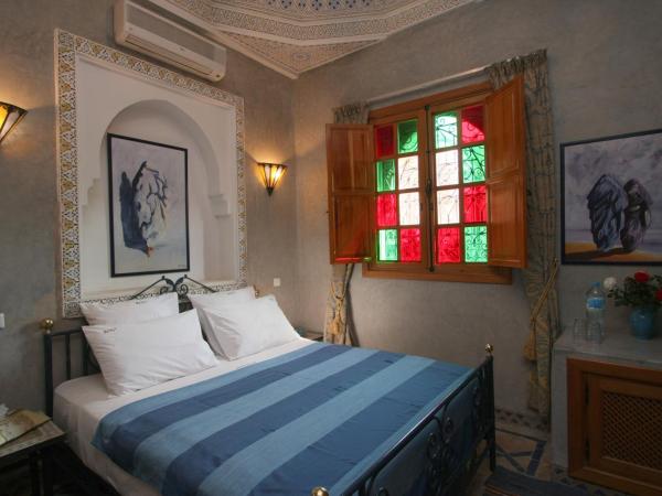 Riad Mazal : photo 5 de la chambre chambre double bleue