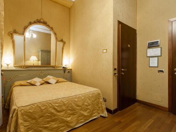 Hotel Al Ponte Mocenigo : photo 9 de la chambre chambre double ou lits jumeaux