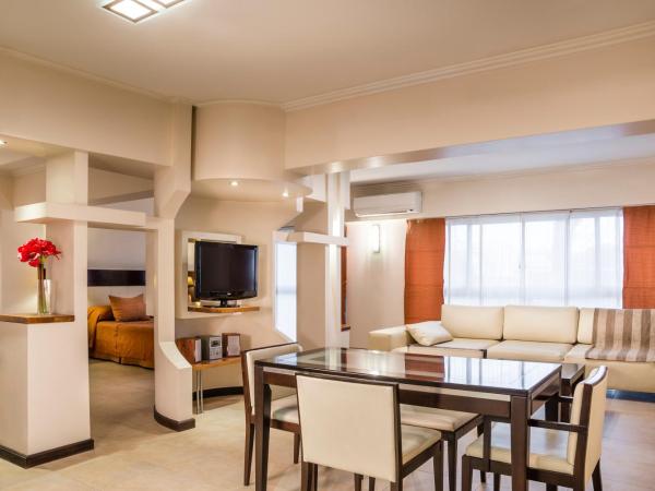 Montañas Azules Apart Hotel : photo 3 de la chambre suite exécutive