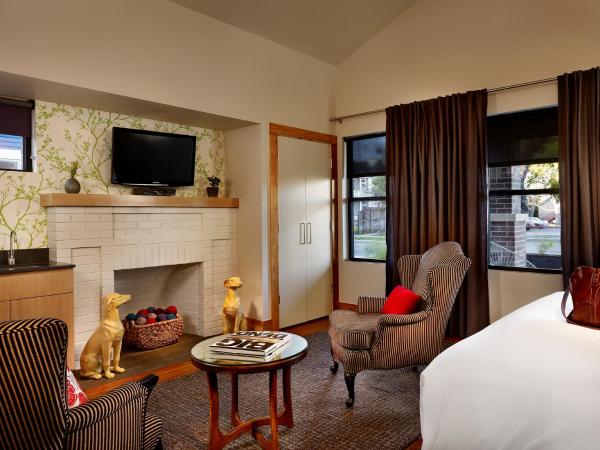 Heywood Hotel : photo 1 de la chambre chambre lit king-size - accessible aux personnes à mobilité réduite