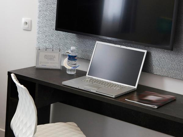 Kyriad Marseille Blancarde - Timone : photo 4 de la chambre chambre double