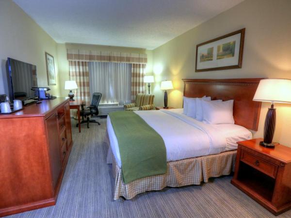 Country Inn & Suites by Radisson, Charlotte I-85 Airport, NC : photo 2 de la chambre chambre lit king-size - non-fumeurs