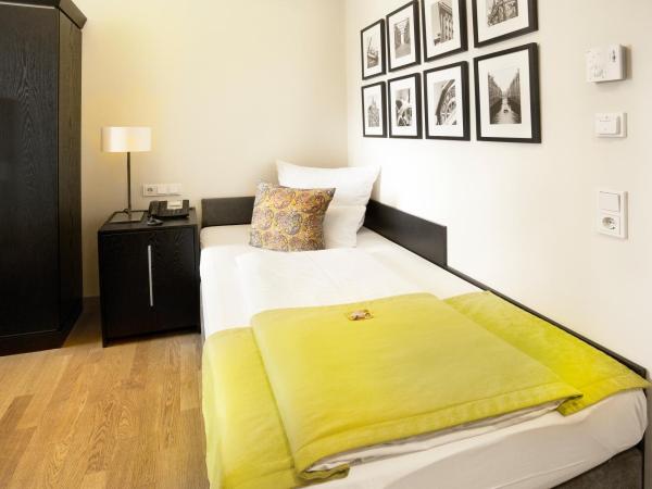 Hotel Hamburger Hof : photo 1 de la chambre chambre simple Économique