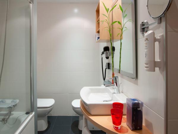Hotel Zentral Ave : photo 5 de la chambre chambre double ou lits jumeaux (1-2 adultes)